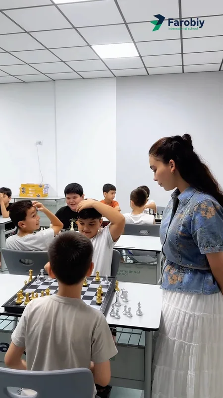 Al-Farobiy International School — rasm 1